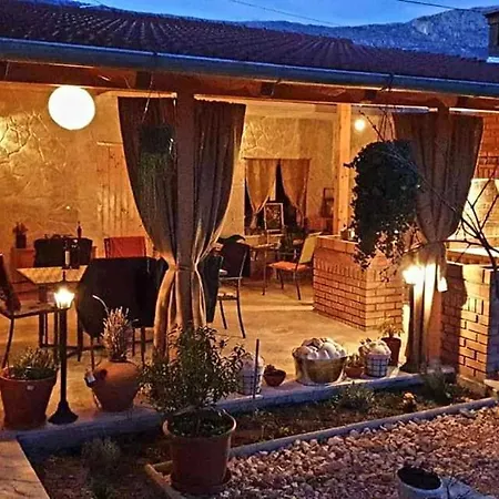 Ena Appartement Kaštela